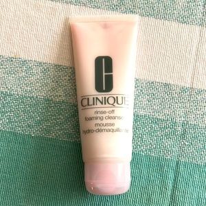 Clinique Rinse off foaming cleanser
